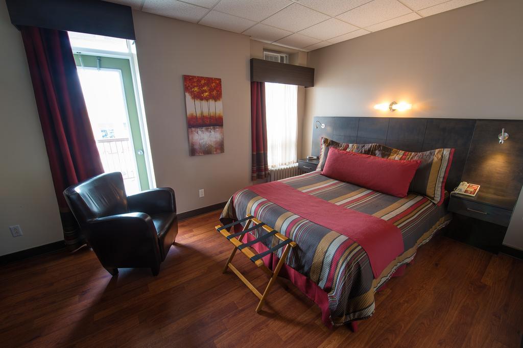Hotel Du Fjord Saguenay Bilik gambar